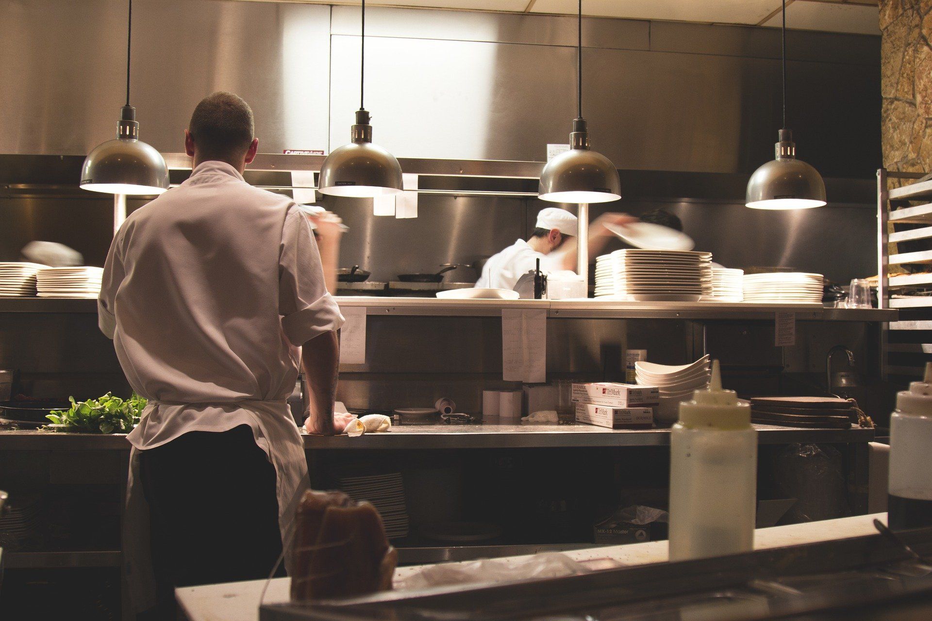 Personal de cocina trabajando Personal de cocina trabajando