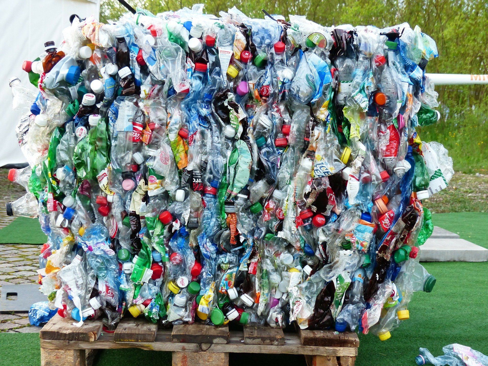 Basura de PET conglomerada para reciclaje Basura de PET conglomerada para reciclaje