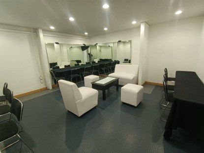 RENT & CELEBRATE - Renta de salas lounge