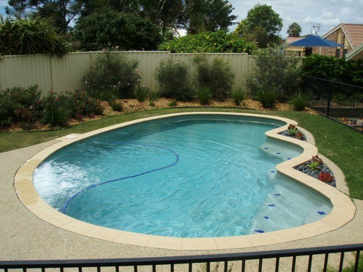 Curvy Pool — Bundaberg, QLD — JJ's Pools & Spas