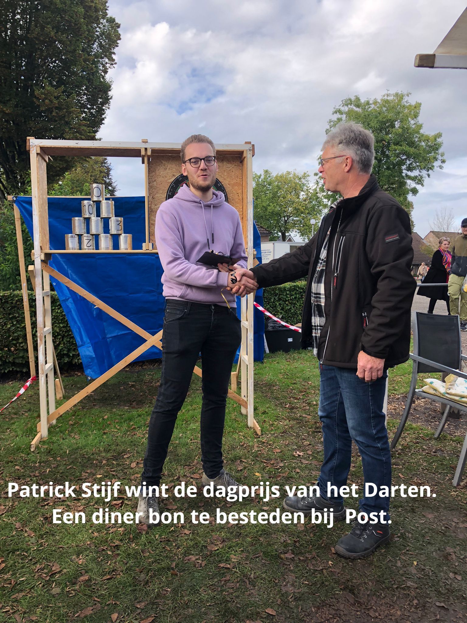 dagrijs darten