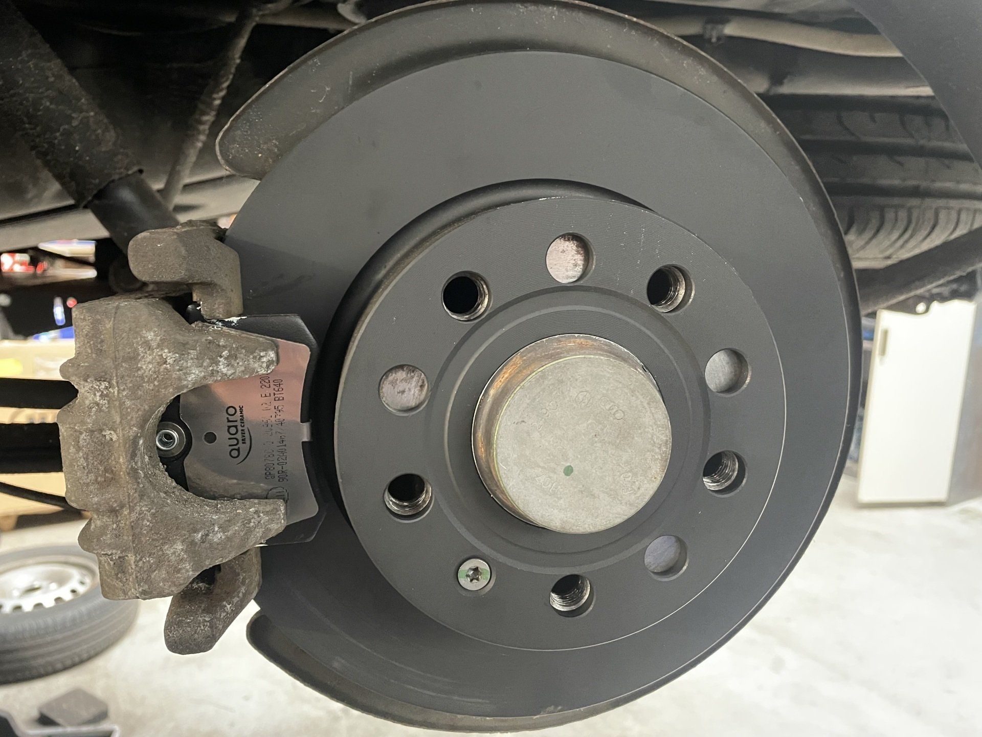 Volkswagen Caddy remschijven en remblokken vervangen