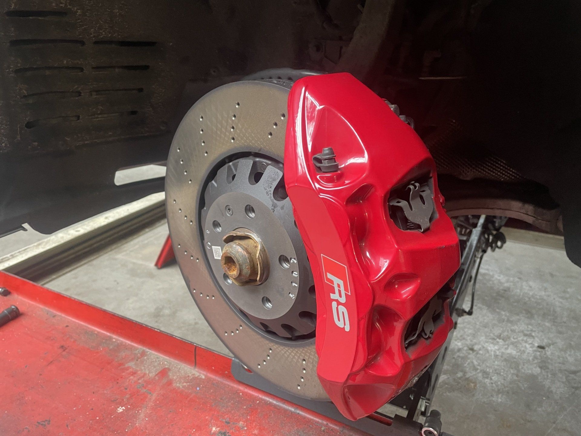 Audi RS5 remschijven en remblokken vervangen