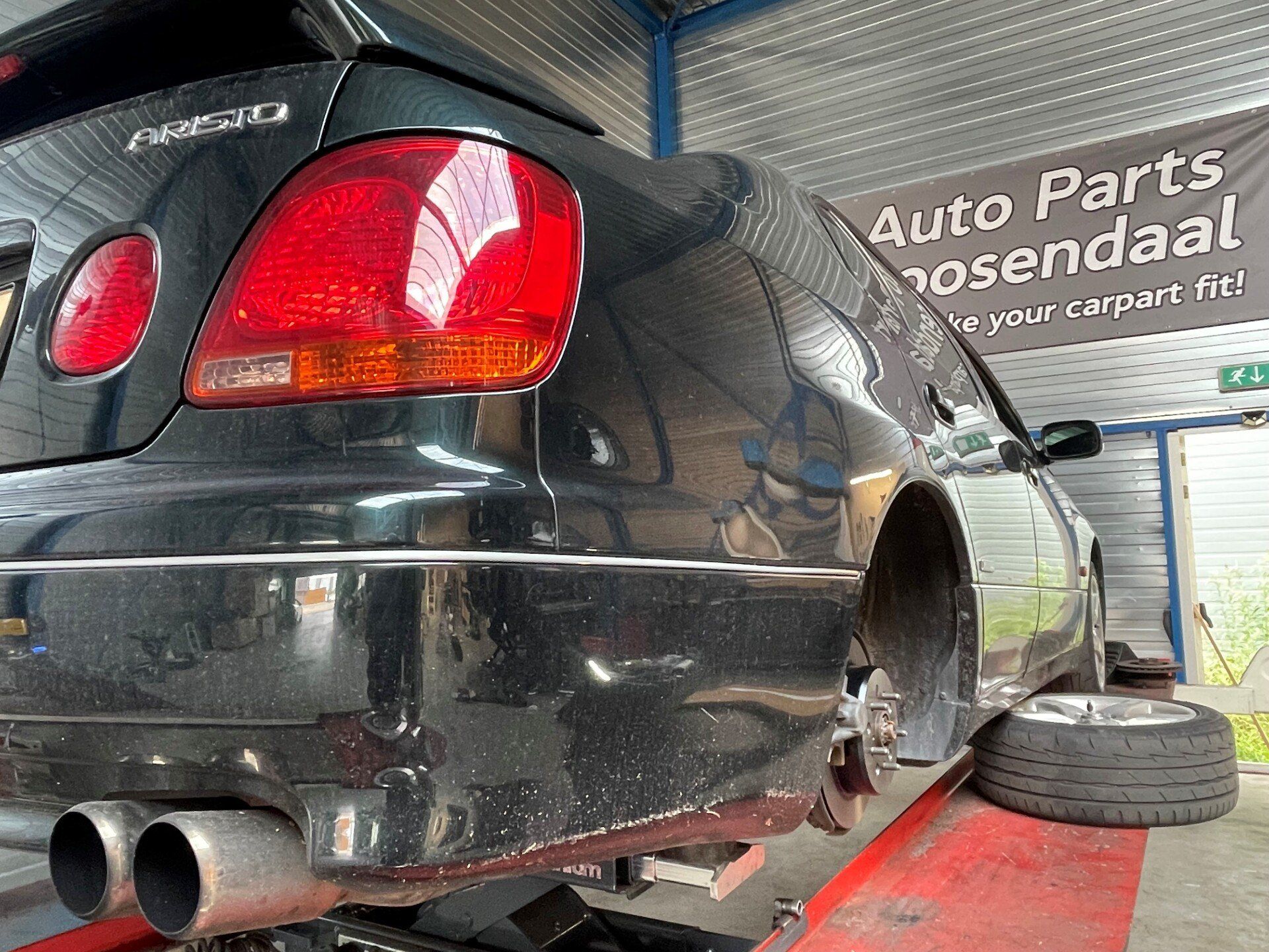 Remschijven Toyota Aristo vervangen