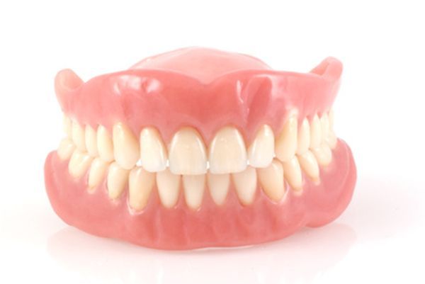 Dentures / Partial Dentures | Best dentist in Alexandria VA for restorative dental care