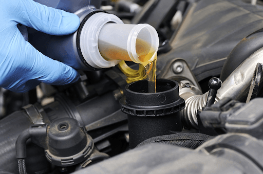 biaya ganti oli mobil manual