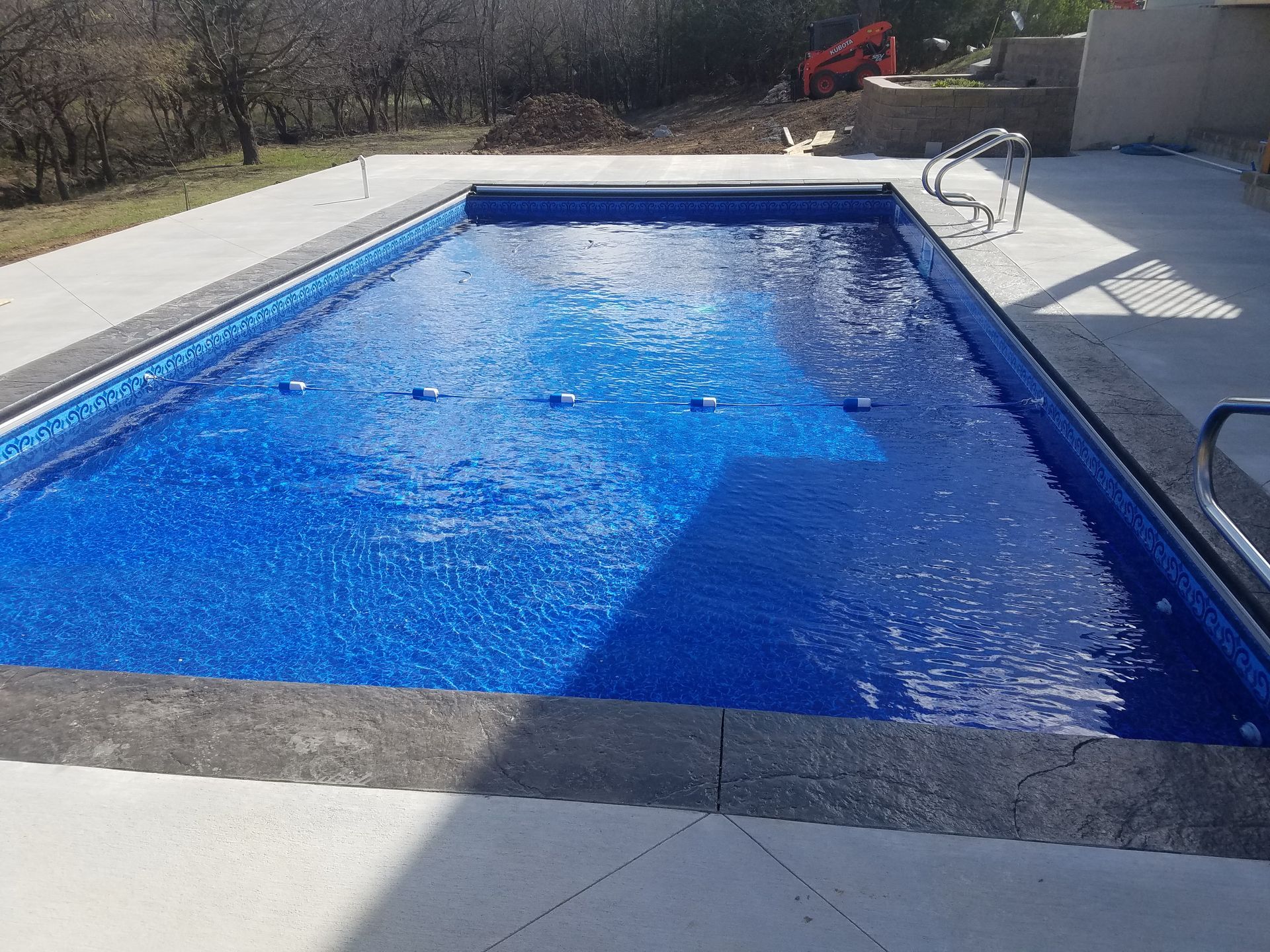 Blue Swimming Pool — Wichita, KS — Platinum Pools Inc.