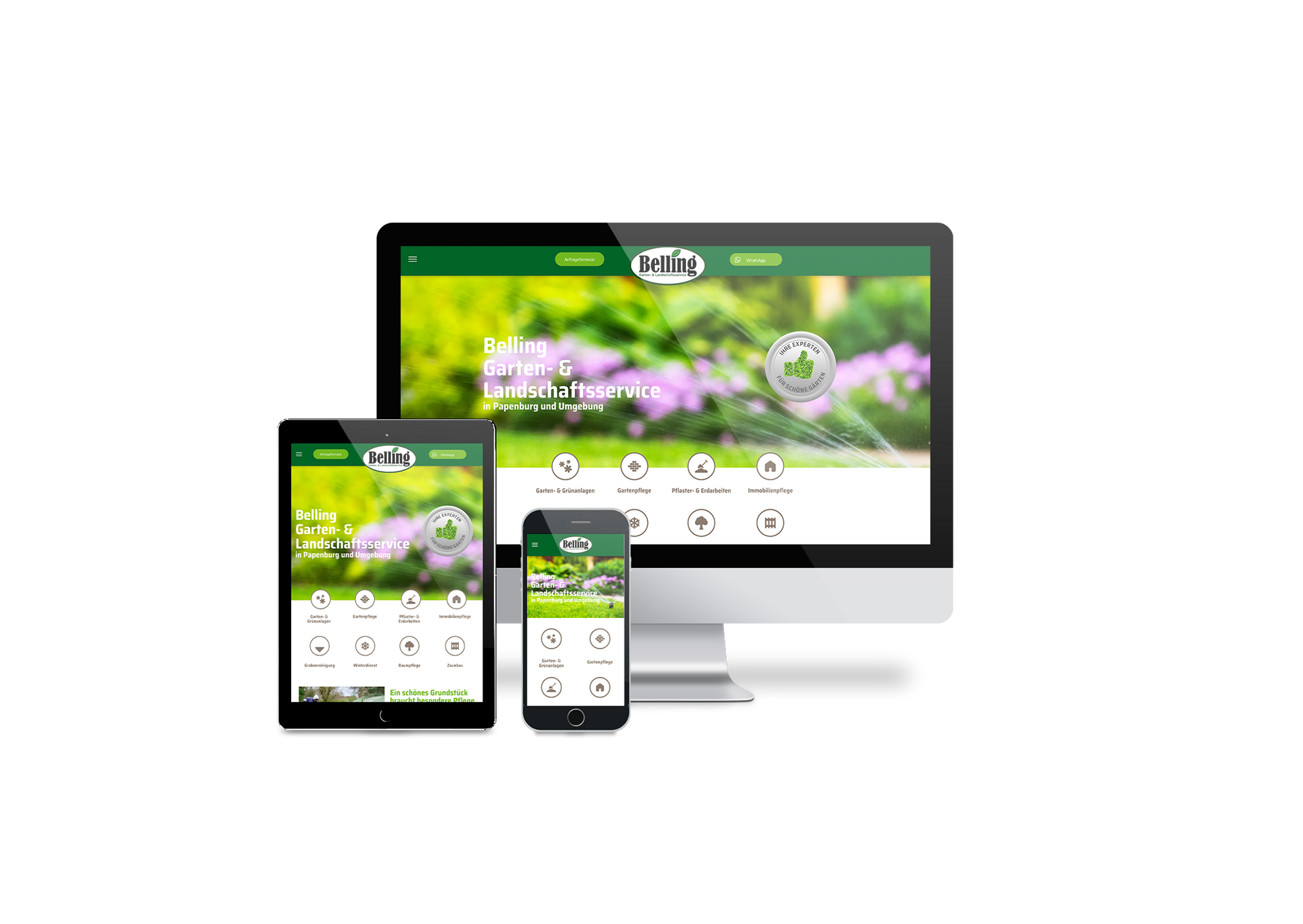 Ein Computer, ein Tablet und ein Mobiltelefon, auf dem eine Website angezeigt wird.