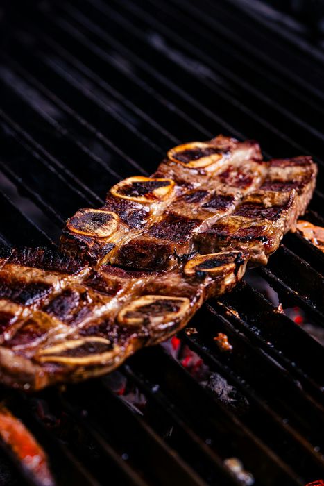 carne a las brasa