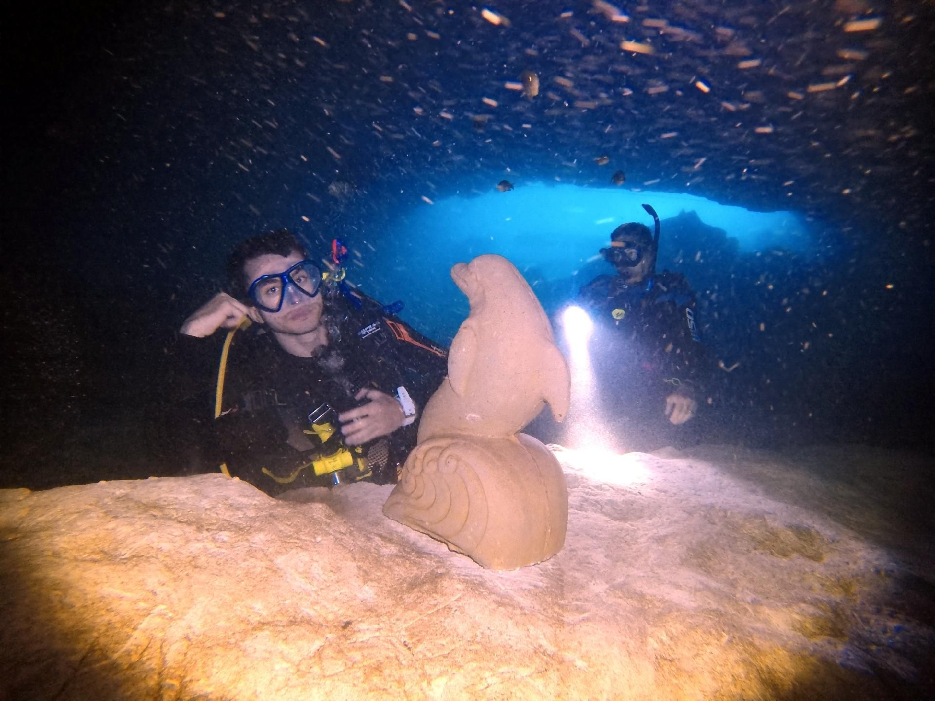 Scuba instructor guiding student at a North Florida spring