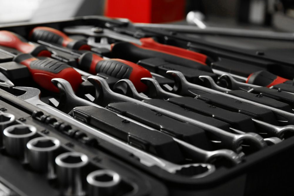 Tool Box With Special Tools — Bearfast Bearquip In Gunnedah NSW