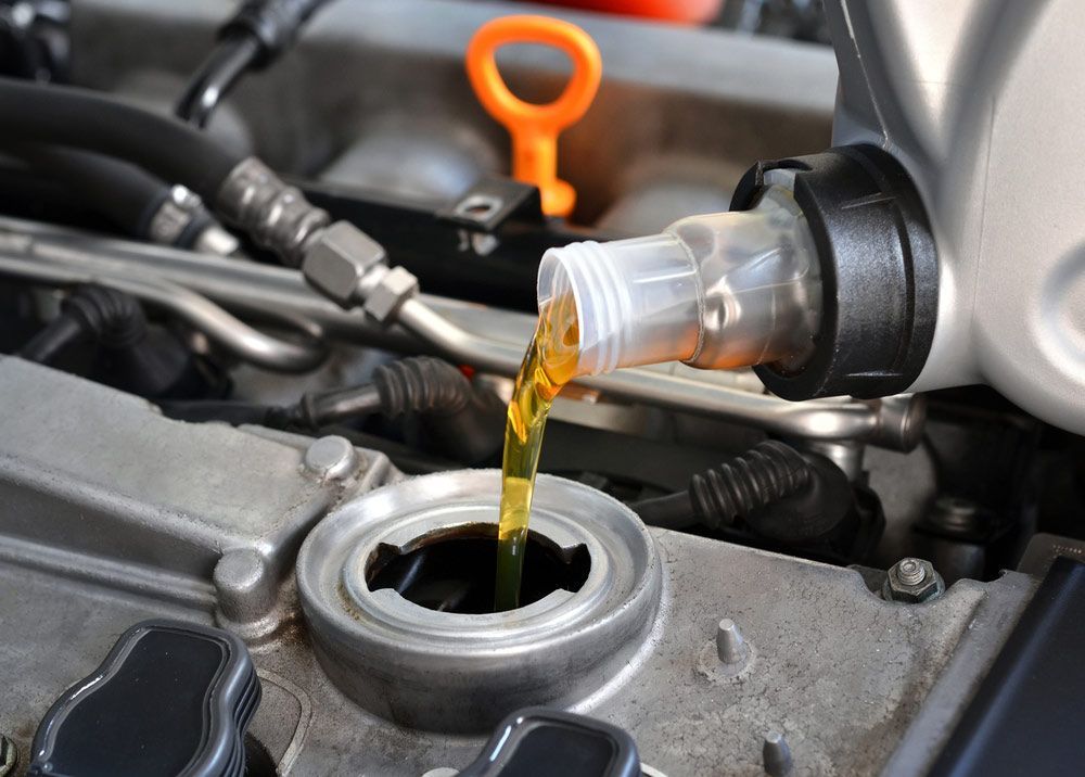 Car Engine Change Oil — Bearfast Bearquip In Tamworth NSW