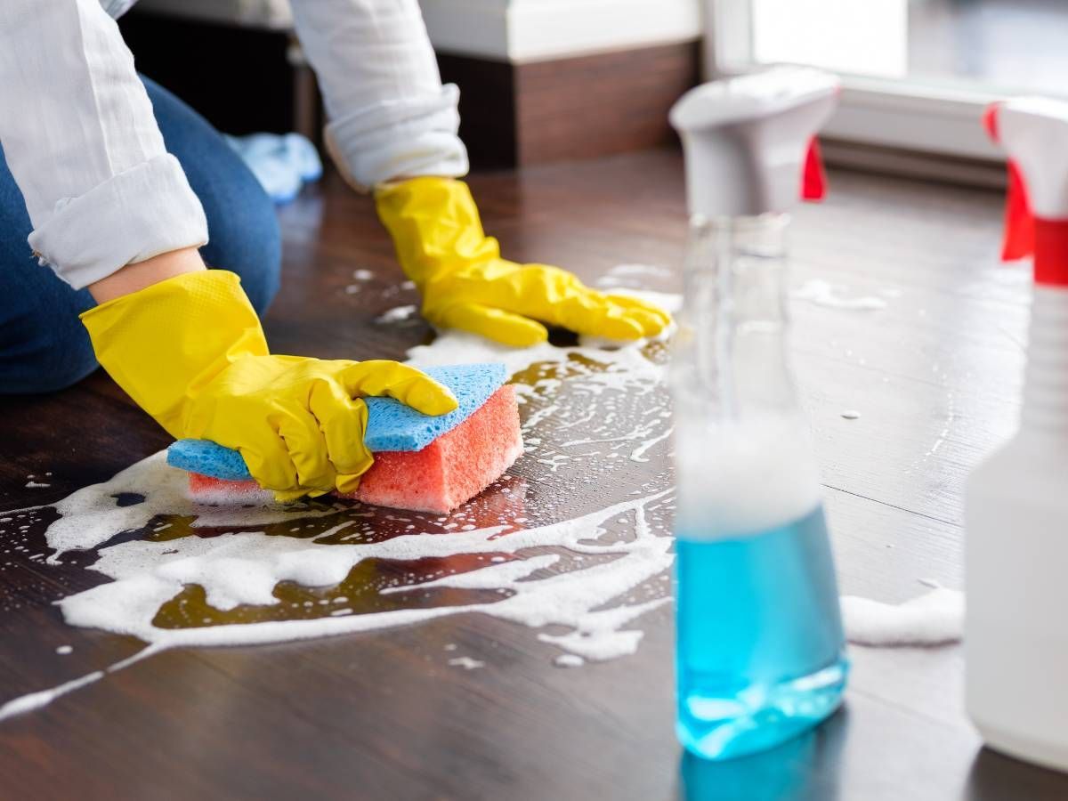 Squeaky Cleaners Nottingham cleaning an airbnb property in Nottingham