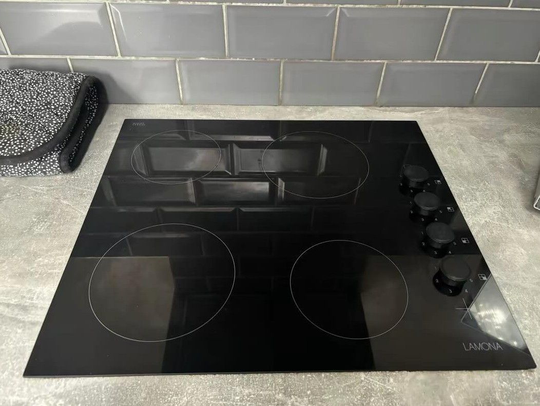 after cleaning a cooker hob in Hoveringham