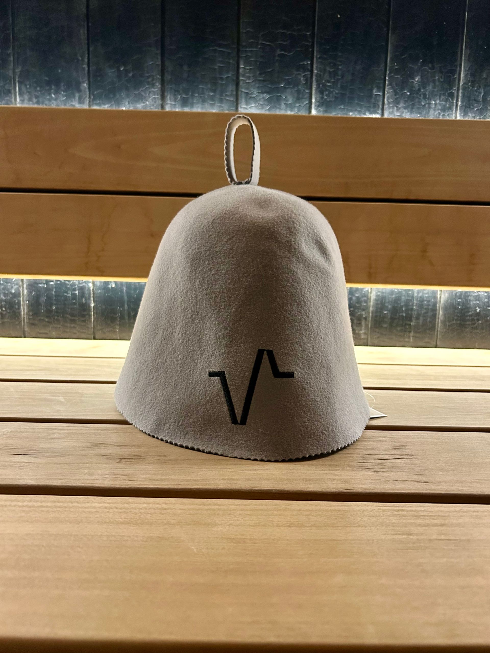 100% Sheep Wool Sauna Hat - Heat Protection Beanie for Sauna & Spa Rusher Strawberry Sauna Hat 100% Sheep Wool Bath Hat for Men  main image 4