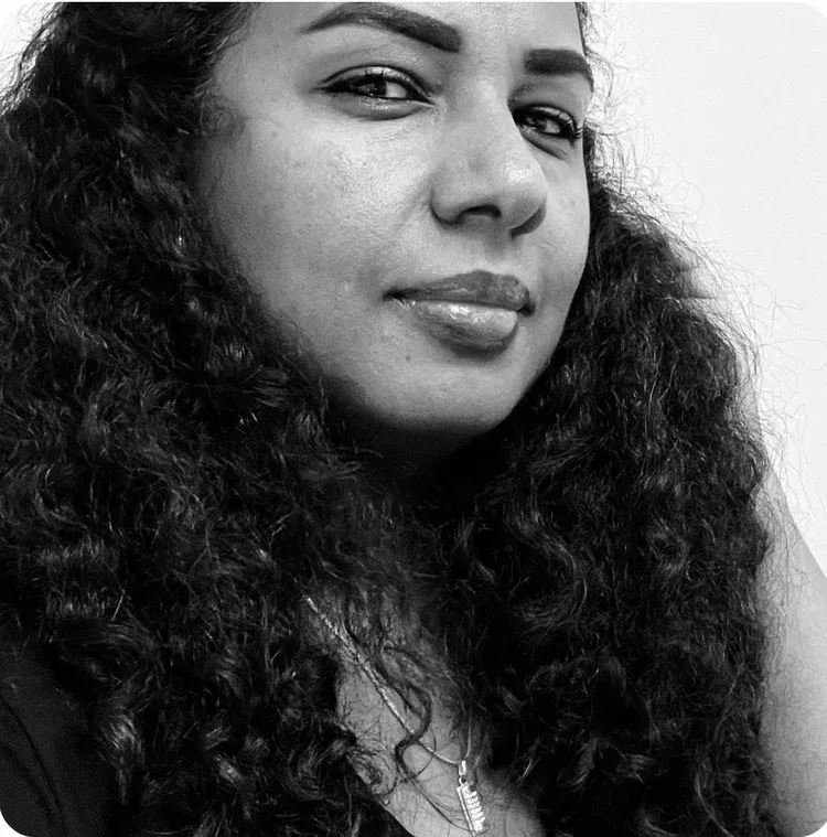 Portrait of Beihair Abate, founder of Bee Waxing Spa