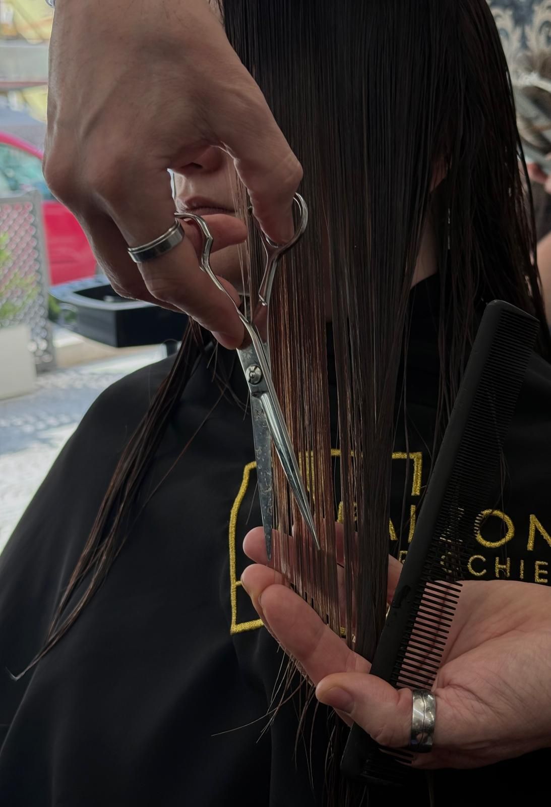 TAGLIO CAPELLI
