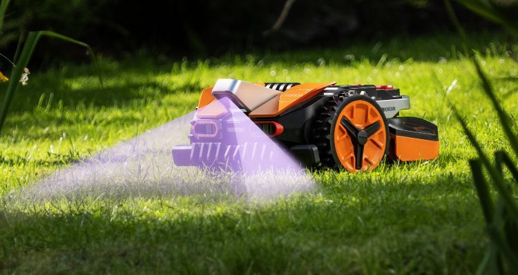 robot tagliaerba