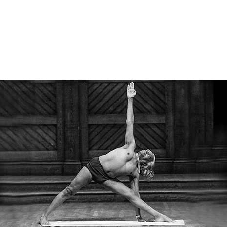 Trikonasana