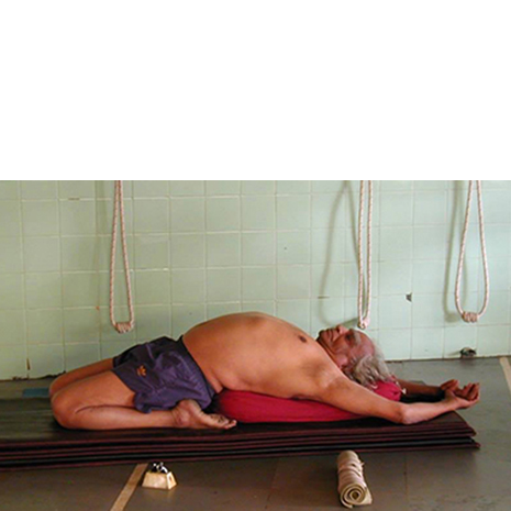 BKS practice Suta Virasana