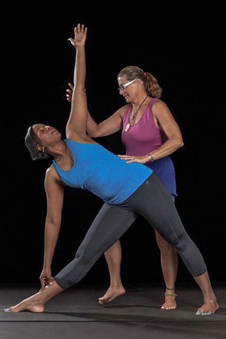 Trikonasana_Adjustment