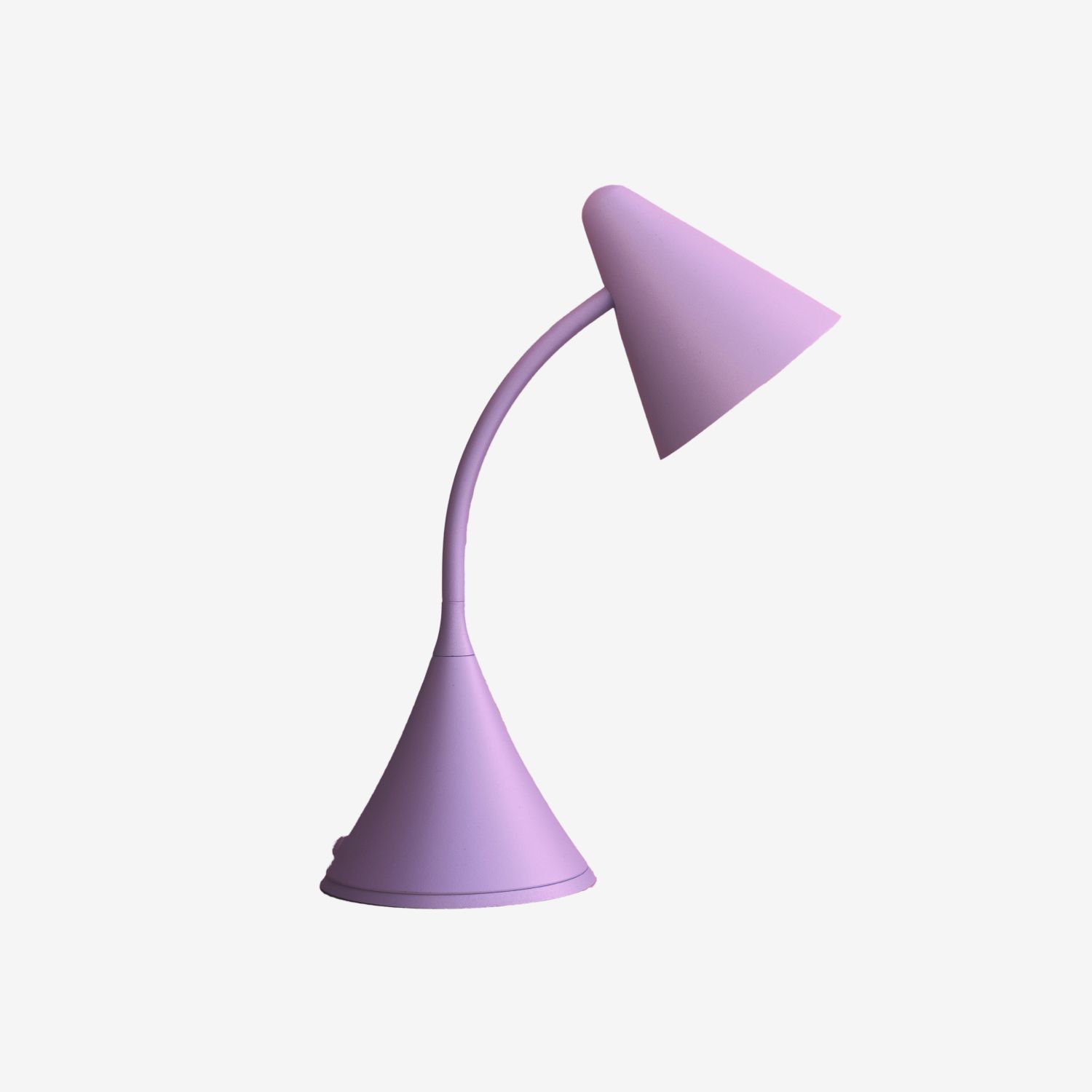 Eine violette Lampe mit kegelförmigem Schirm auf weißem Hintergrund.