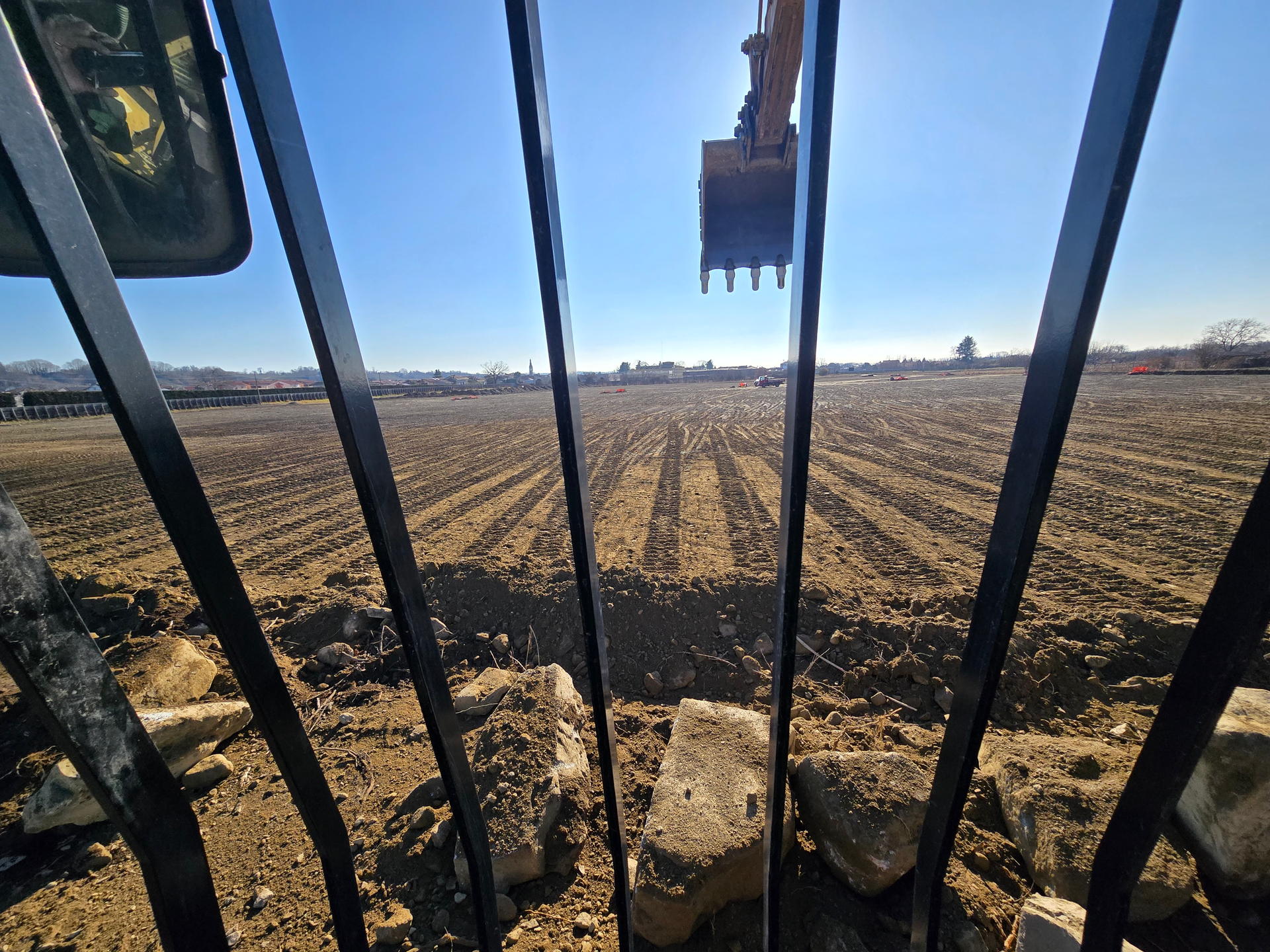 sistemazione di terreni agricoli a Romagnano Sesia