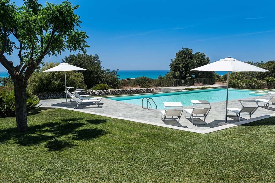 Isla Verde Villas