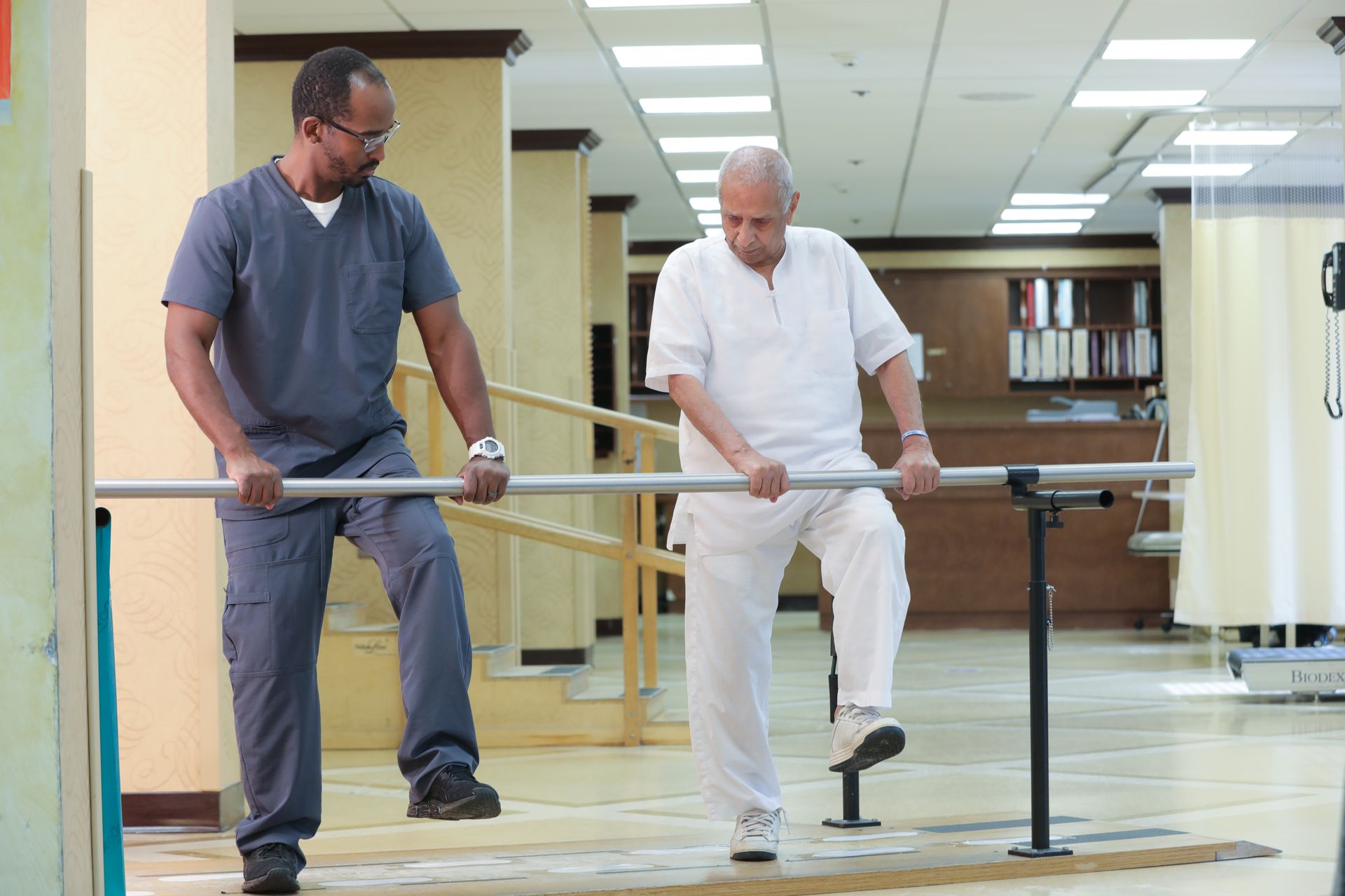 Physical therapy gym at AristaCare at Cedar Oaks, South Plainfield NJ
