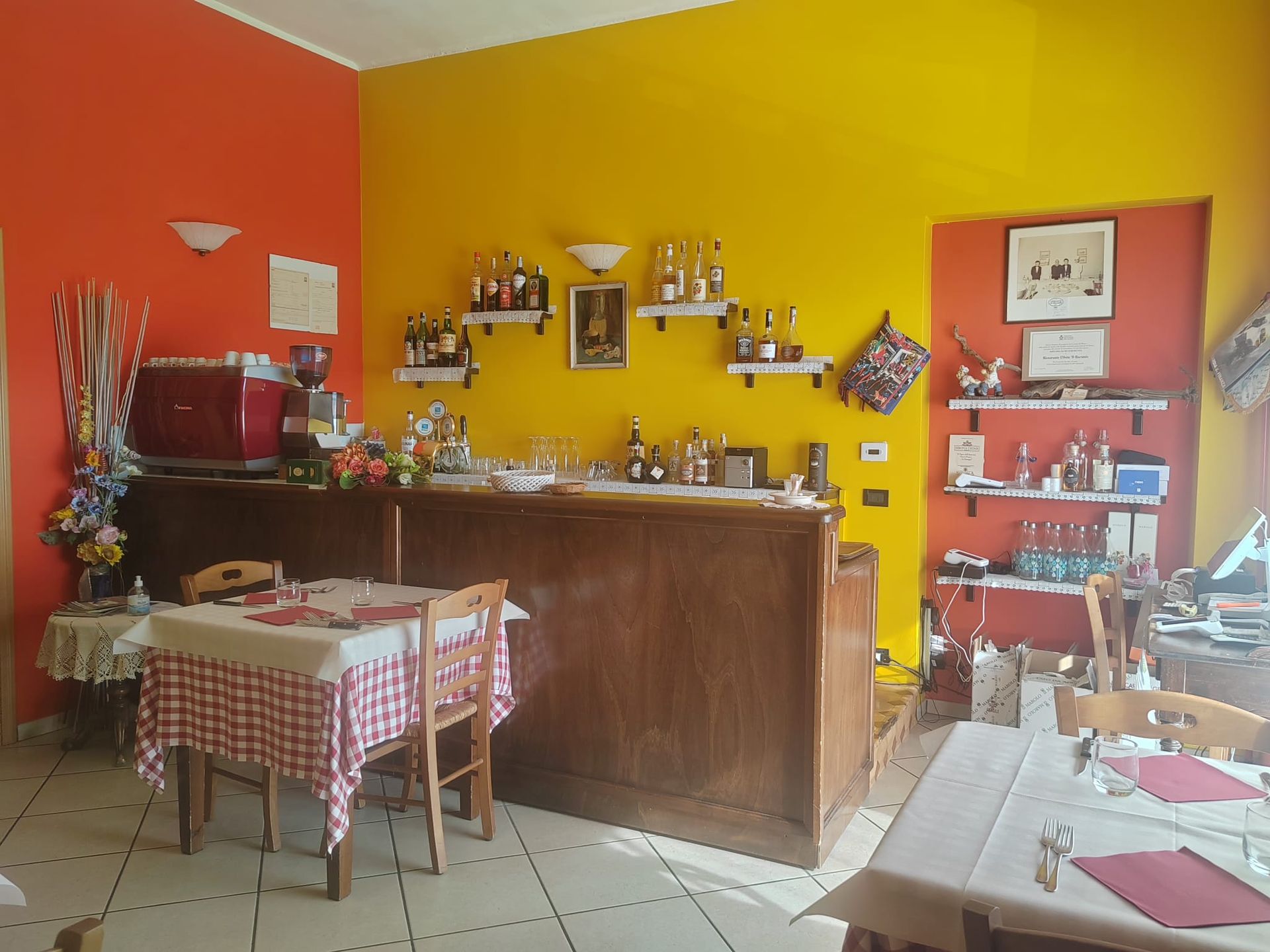 osteria