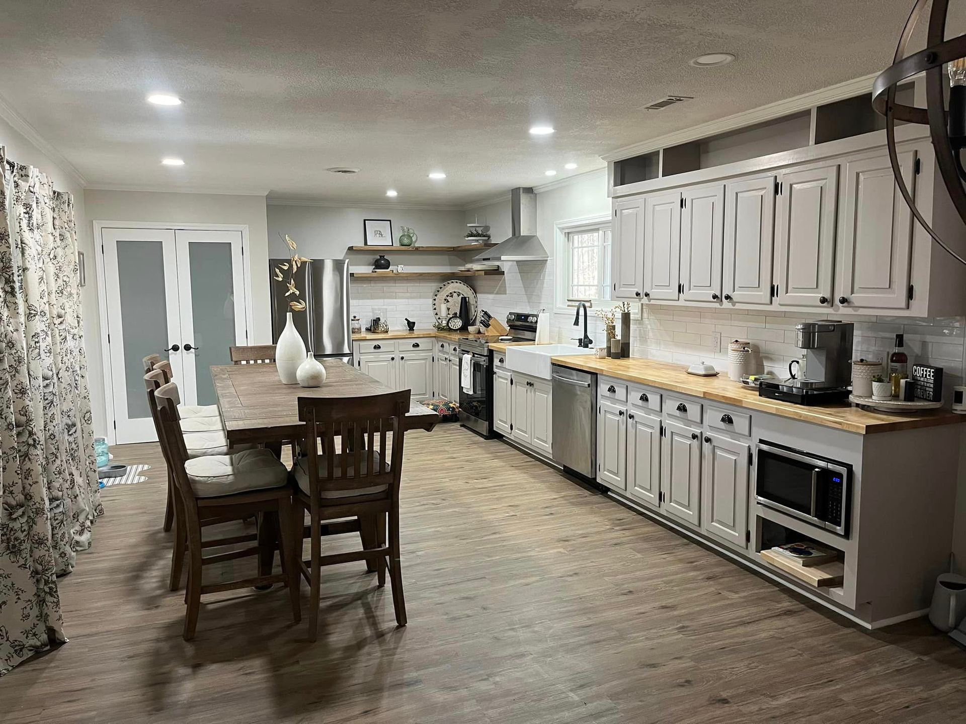 Large Kitchen with a Table and Chairs — Westminster, SC — Bryant Remodeling, LLC