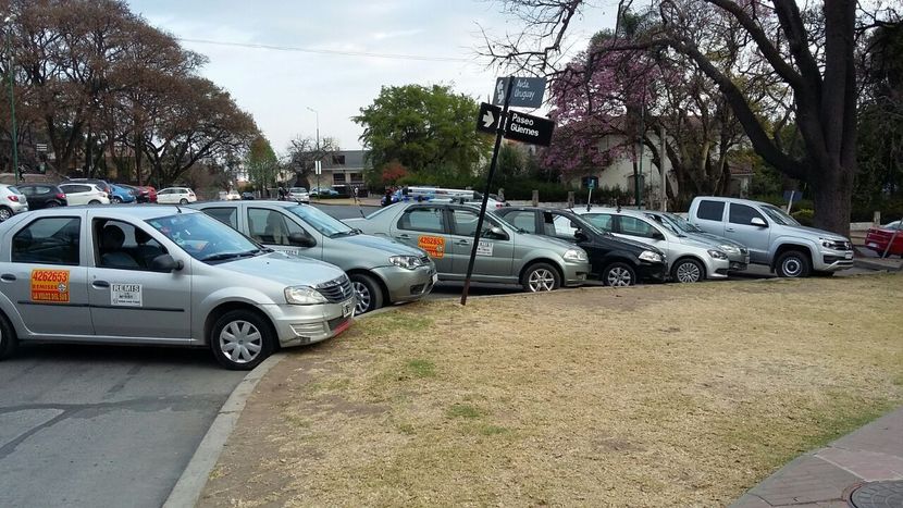 Flota de remises - Remises La Veloz del Sur