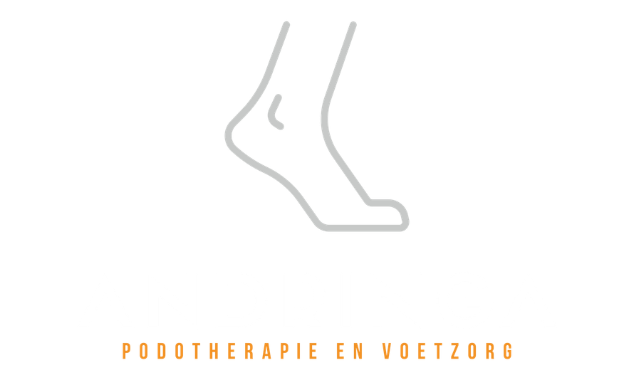 Omtrek van een voet en onderbeen, met tekst 