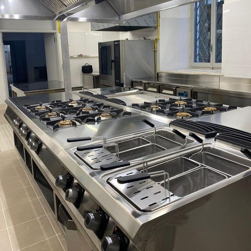 cucina professionale centrale a gas