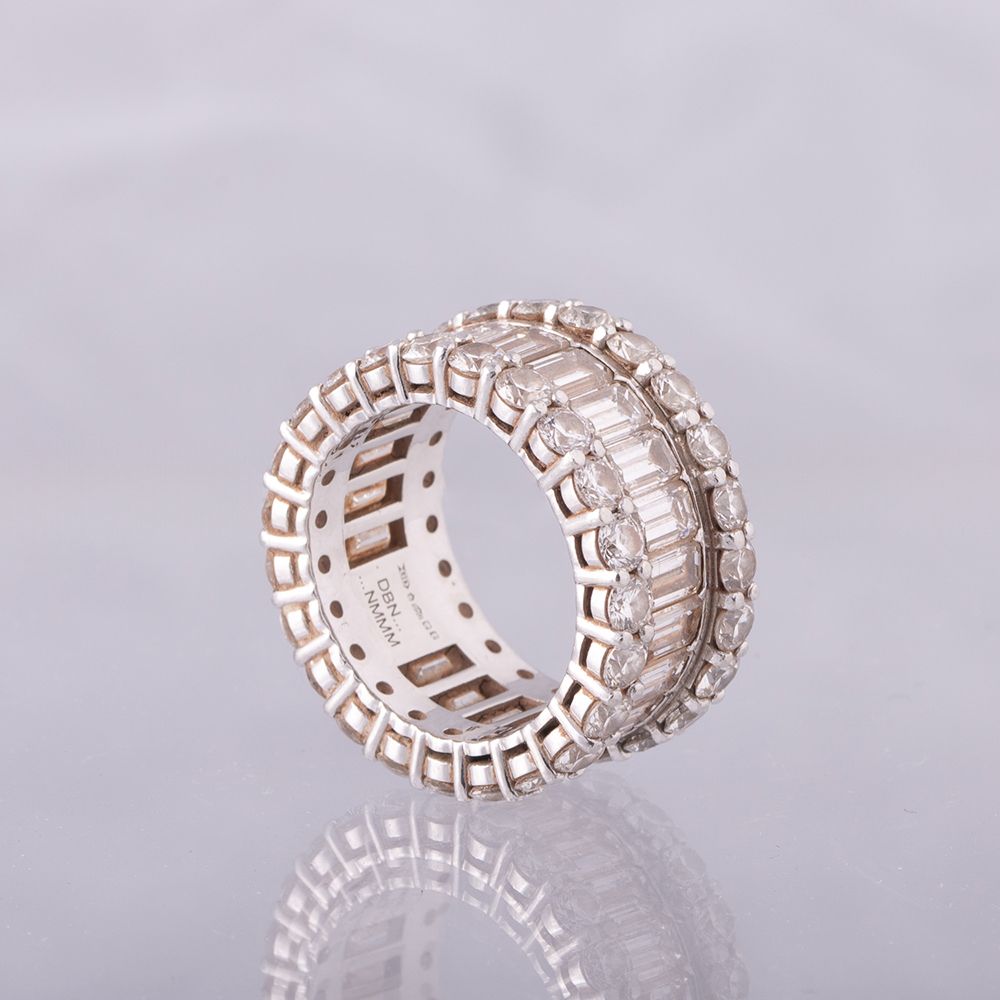 Diamond ring before post production