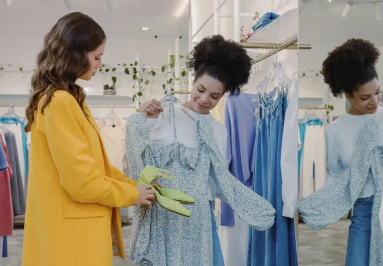 Mimi’s Dress Boutique - services
