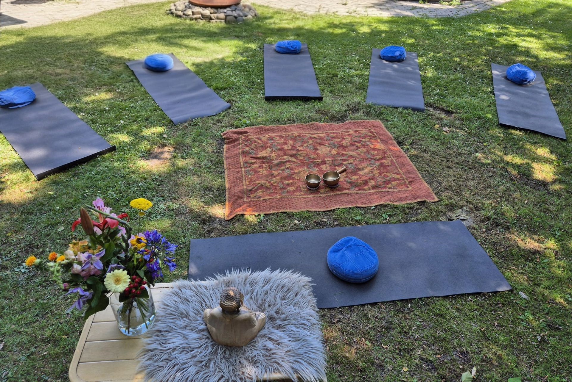 Buiten Yoga