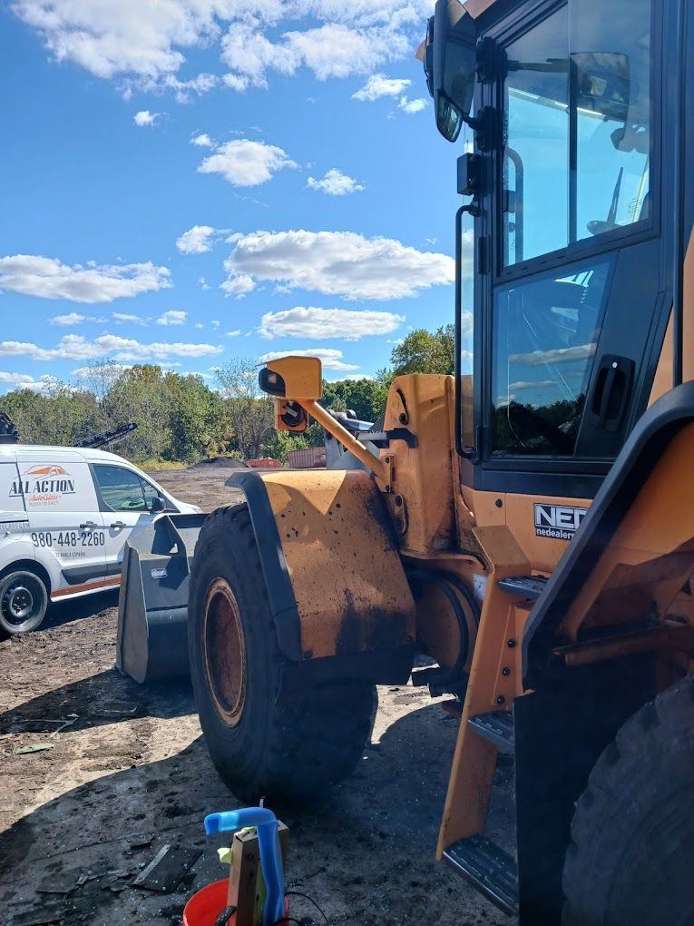 Wheel Loader Glass Repair in Charlotte, NC Wheel Loader Glass Repair in Charlotte, NC
