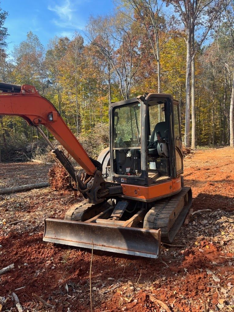 Heavy equipment windshield replacement near Gastonia, NC