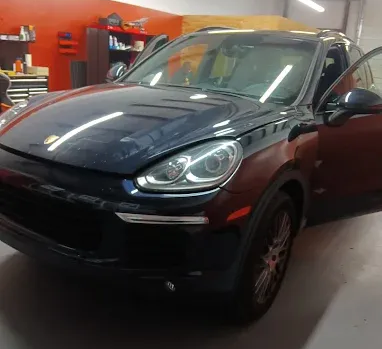 Porsche windshield replacement in Charlotte, NC Porsche windshield replacement in Charlotte, NC