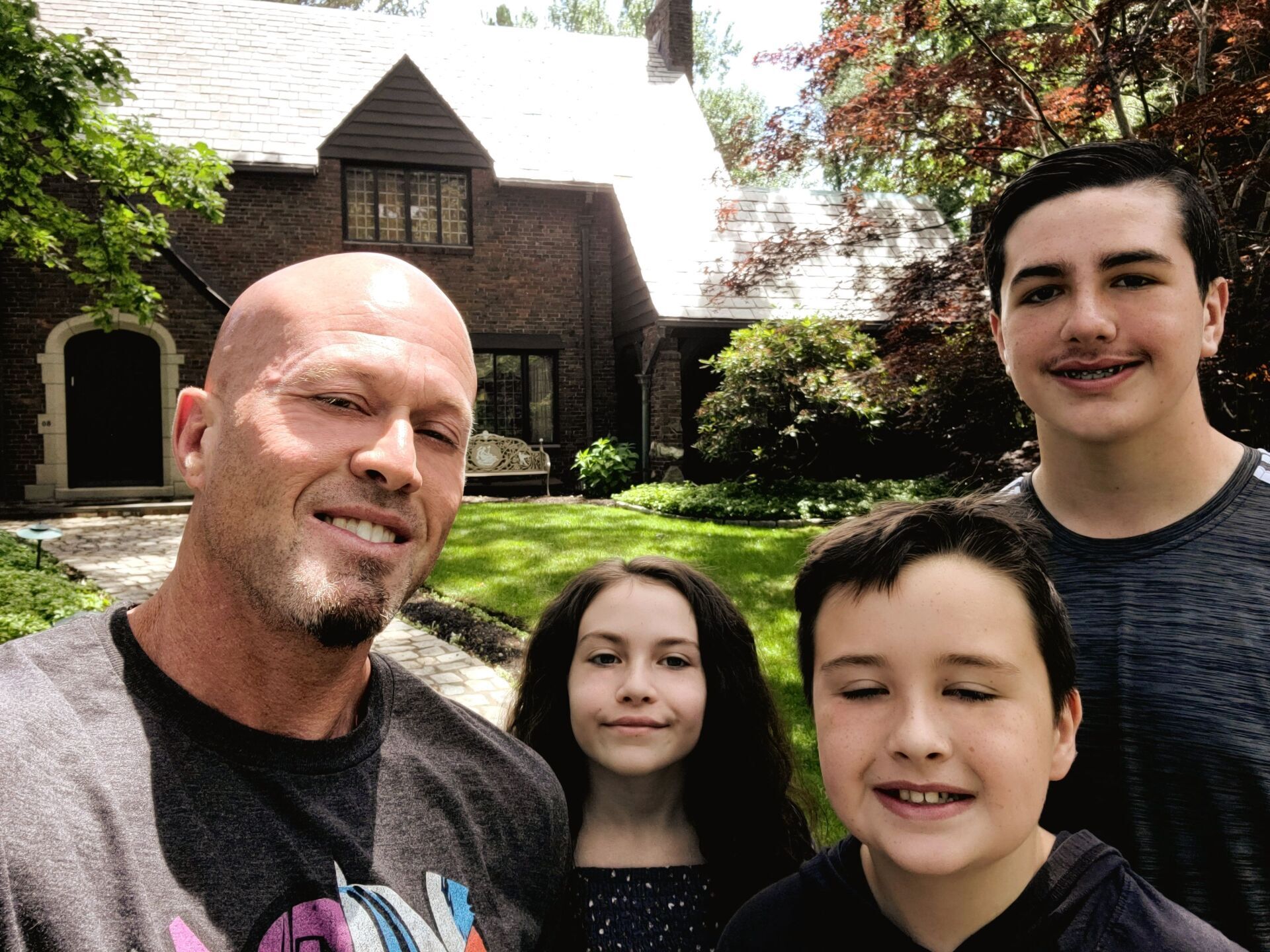 John J. Quinlan & His 3 Children Father's Day 2021 #JohnQuinlan #JohnJQuinlan
