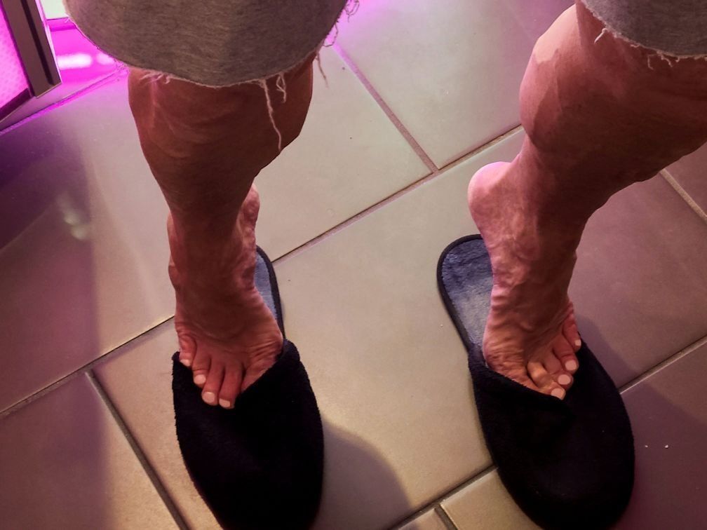 Model & Actor John J. Quinlan Legs Feet and Calves