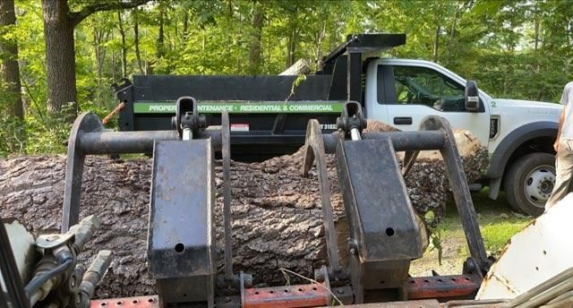 Log Equipment — Hudson Valley, NY — Bastian Lawn and Landscape