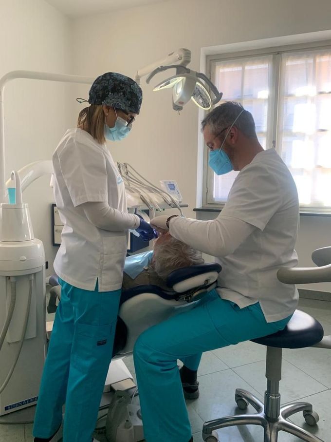 medico odontoiatra