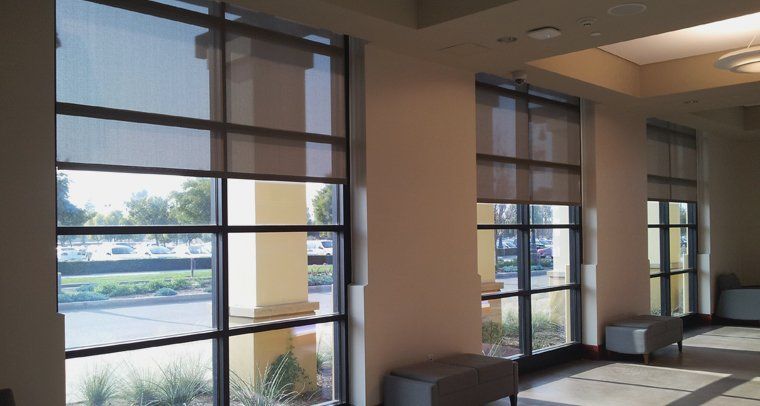 motorized roller shades image