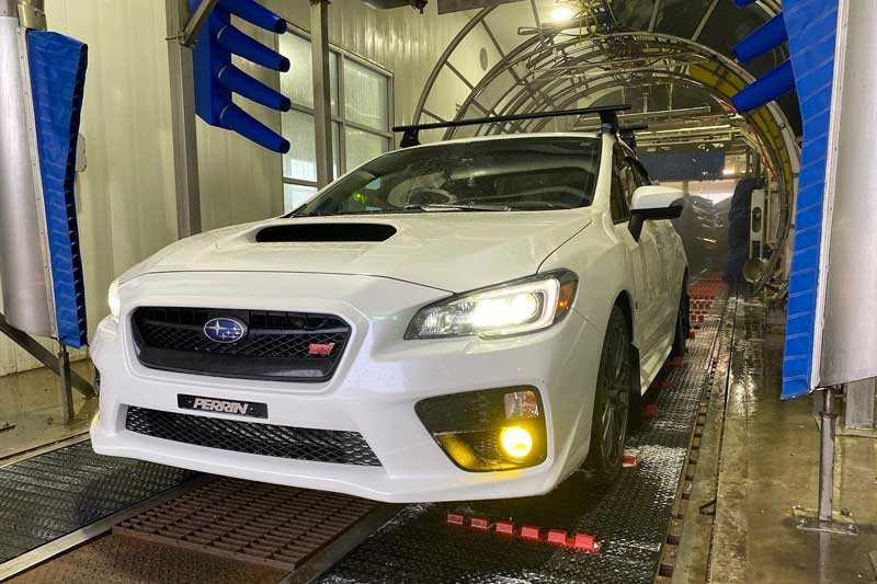 What Is a Touchless Car Wash, and Is It Safe?