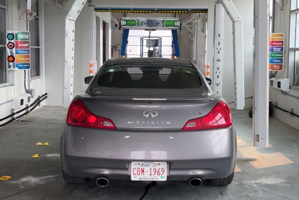The Ultimate Guide to Touchless Car Washes in Calgary