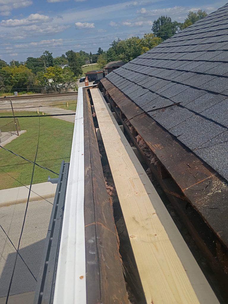 Before Built-In Box Gutter Repair in Erlanger, KY