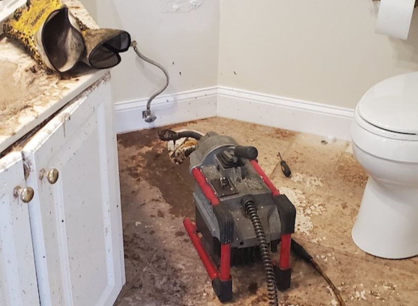 sewage cleanup 1