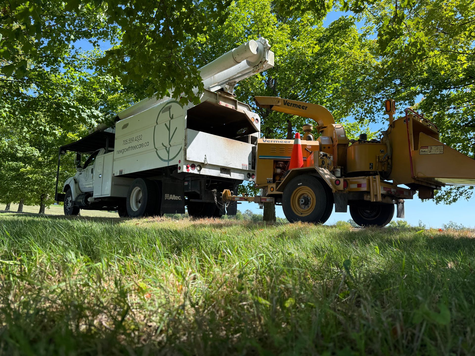 Bucket Truck with Chipper